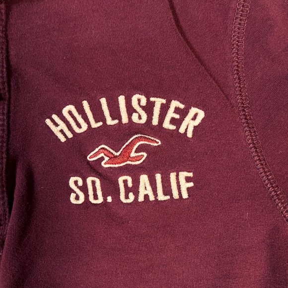 Hollister Shirt Women's Long Sleeve Quarter Button Up Embroidered Pullover Red M - Picture 3 of 13